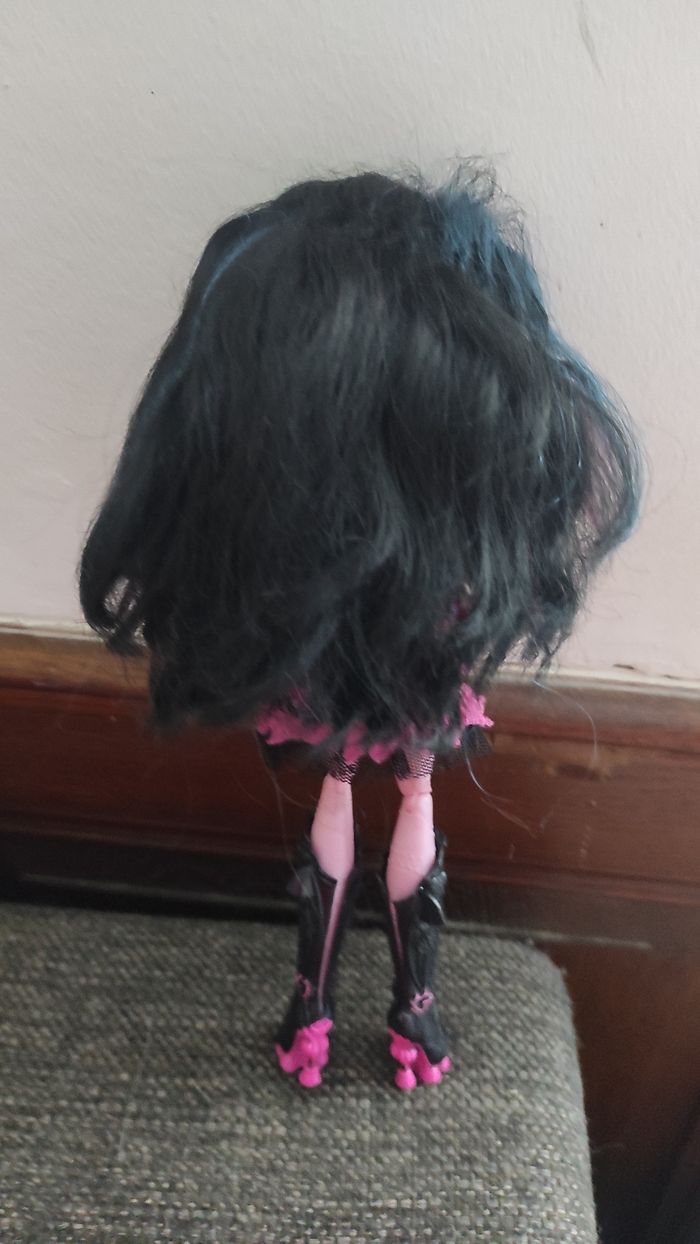 Poupée  Dracubecca Monster high - photo numéro 3