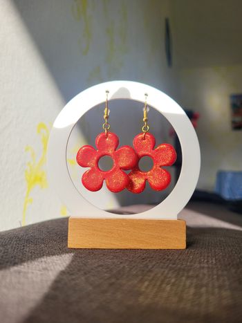 Boucles d'oreilles fleurs rouges & dorées