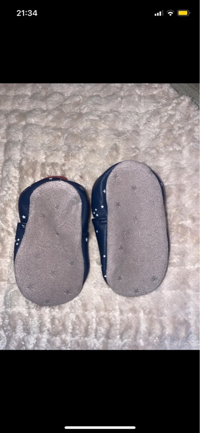 Chaussons en cuir Robeez 0-6 mois neufs - photo numéro 3