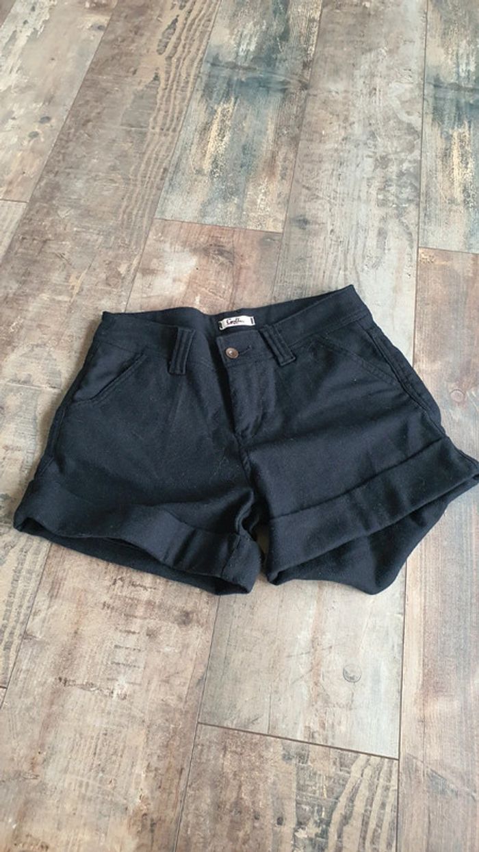 Short gallice taille 36 en très bon état
