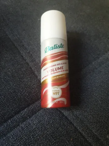 Neuf shampoing sec volume marque Batiste