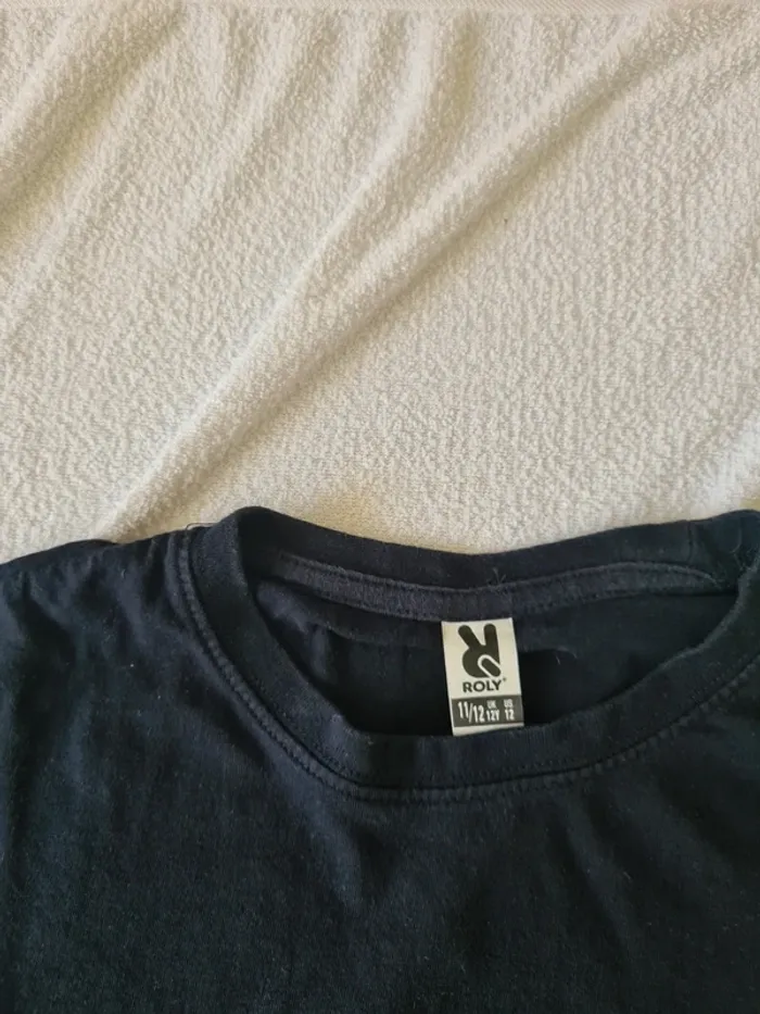 Lot de 13 vêtements (12 t-shirts et 1 legging) - photo numéro 16