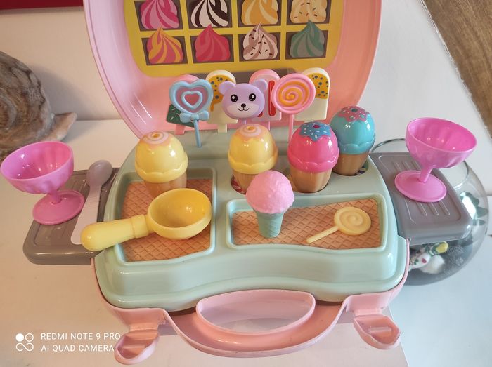 Valise marchande de glaces - photo numéro 2
