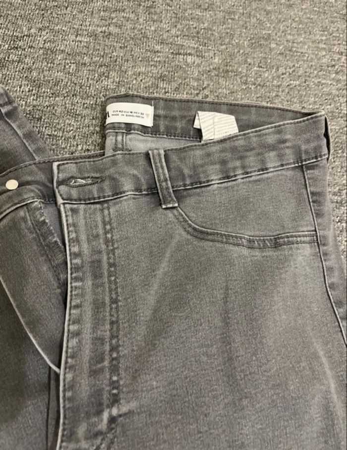 Lot jeans Zara - photo numéro 2