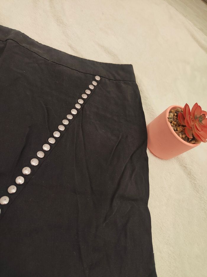 Jupe noire classe pour femme - photo numéro 2