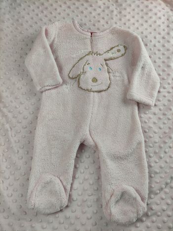 Combinaison / surpyjama rose tout doux 6 mois 