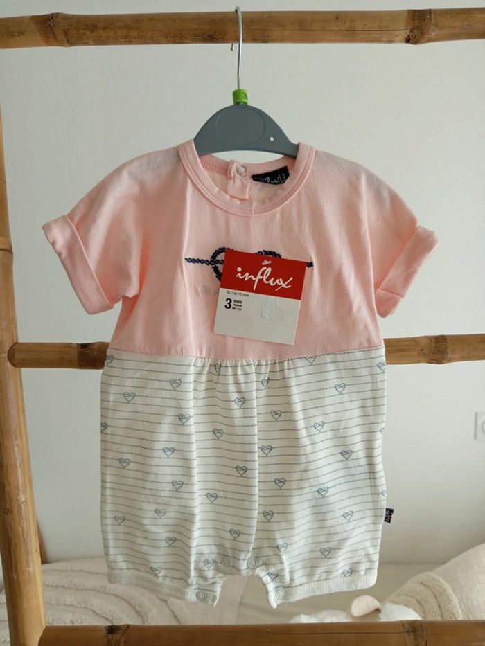 Combishort bébé fille 3 mois neuve