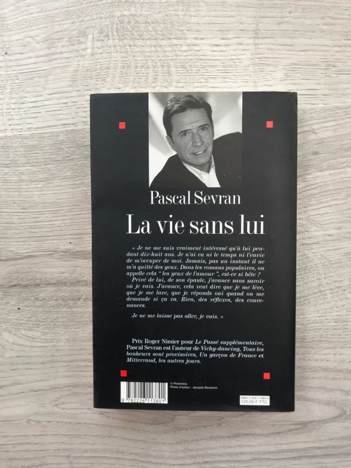 Roman autobiographique - La vie sans lui de Pascal Sevran - photo numéro 3
