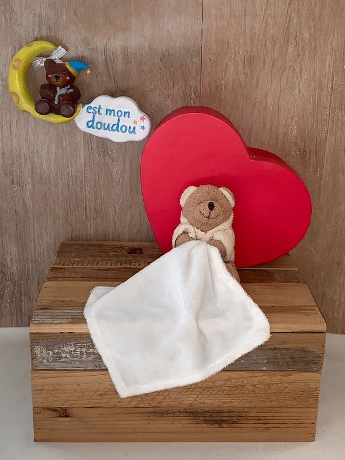 CAR05 doudou ours 🐻 carrefour