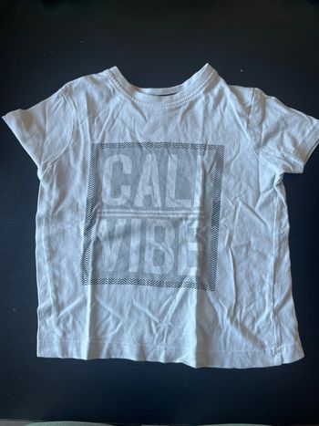 Tee shirt 3- 4 ans 104 cms primark