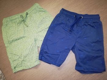 2 shorts de bain