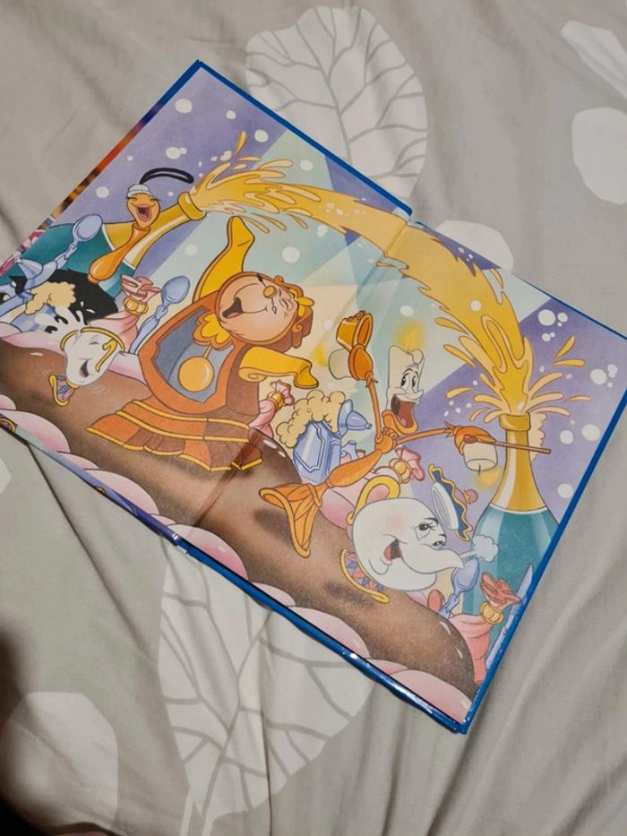 Livre la belle et la bête (disney) - photo numéro 4