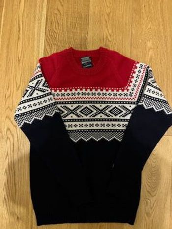 Pull 100% laine, marque Ulvang taille S, modèle Marius