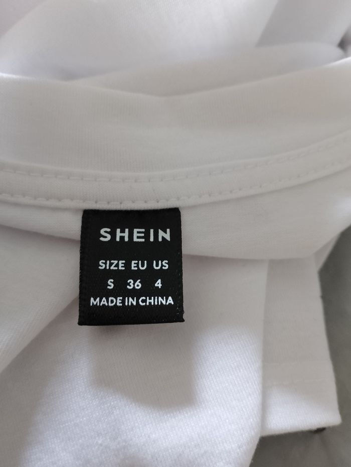 Tee shirt blanc neuf Shein - photo numéro 5