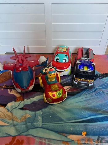 Lot de jouets