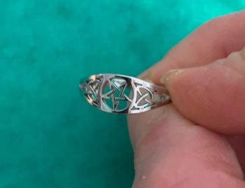 Bague pentagramme en acier inoxydable argenté