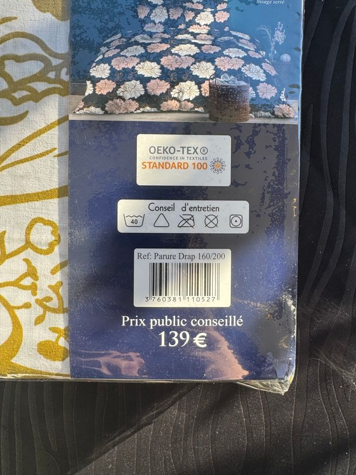 Parure de Lit 4 Pièces • 100% Coton • 160×200 • Drap Plat 240×300 • Taies 65×65 • Motif Floral Luxe - photo numéro 8