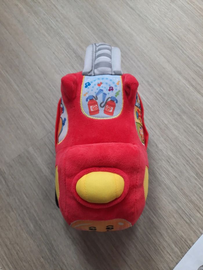 Véhicule de pompier - photo numéro 3