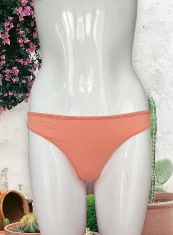 Slip de bain échancré 38