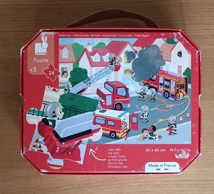 Puzzle Janod "Les pompiers" 24 pièces 3 ans+ - photo numéro 3