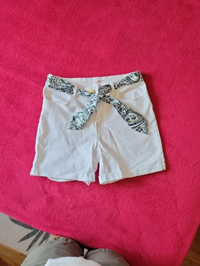 Short blanc femme