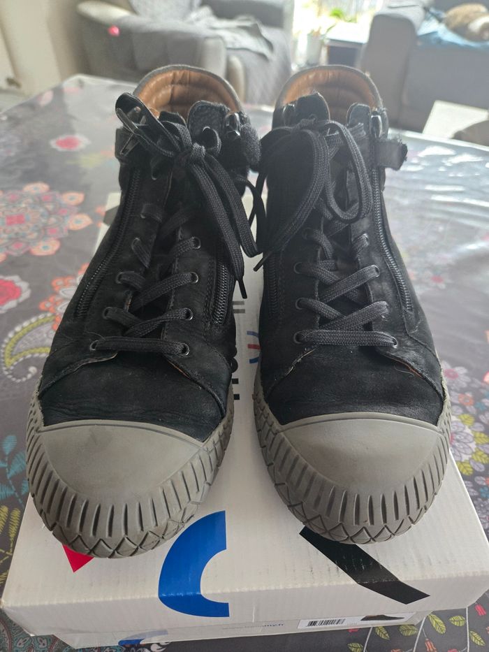 Chaussure bellamy taille 40 peu porté en très bon etat