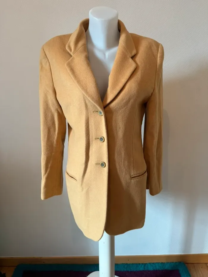 Veste en bon état taille 36 camel / moutarde Joseph janard