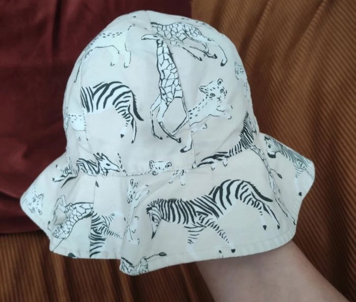 Bob h&m 122/128cm