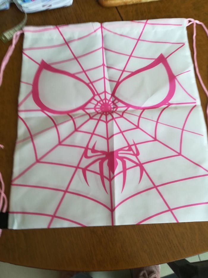 Sacs cordes stitch ou Spiderman - photo numéro 2