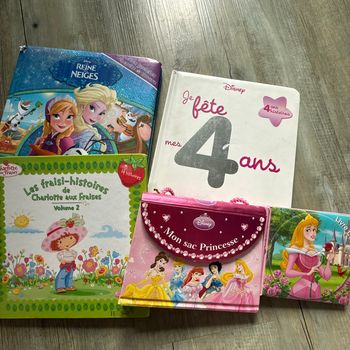 Lot livres fille