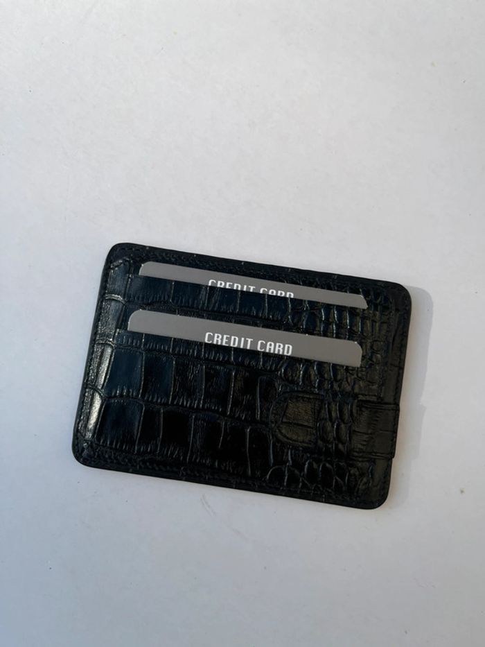 Porte-cartes en cuir motifs style peau de crocodile