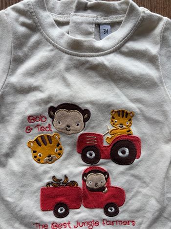 Ensemble T-Shirt et Short  avec motifs animaux 3 mois Blanc et rouge