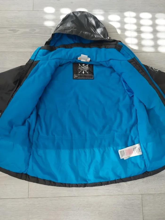 Imperméable avec capuche Oxylane taille 6
ans - photo numéro 4