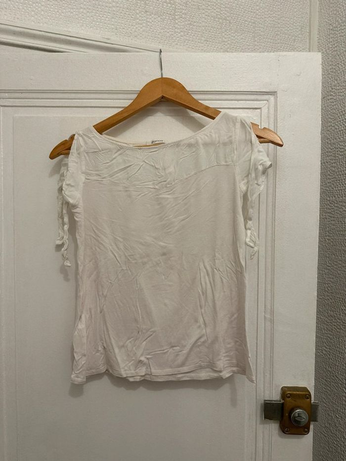 Haut blanc epaules nouees S Promod