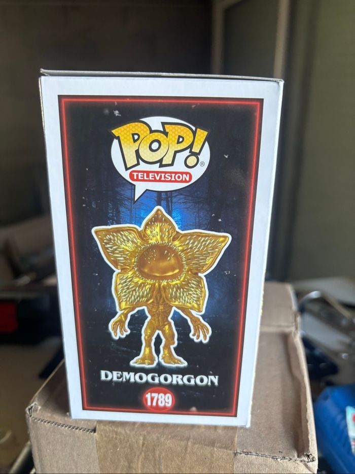 Figurine pop supreme limited edition : stranger things – demogorgon (gold) funko #1789 - photo numéro 6