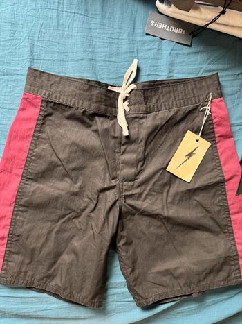 Short de bain Lightning Bolt – Taille 30 – Style rétro surf