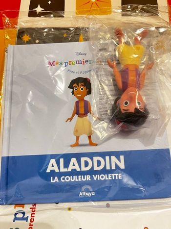 Livre Disney les premiers amis sous blister