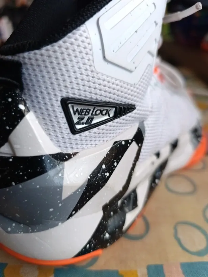 Chaussure basketball 🏀 Tarmak Decathlon - 39 - photo numéro 5