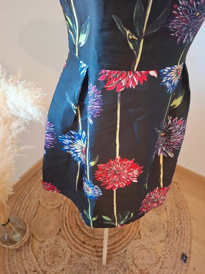Robe noire chic fleurie Dy Design taille M 38 - photo numéro 4