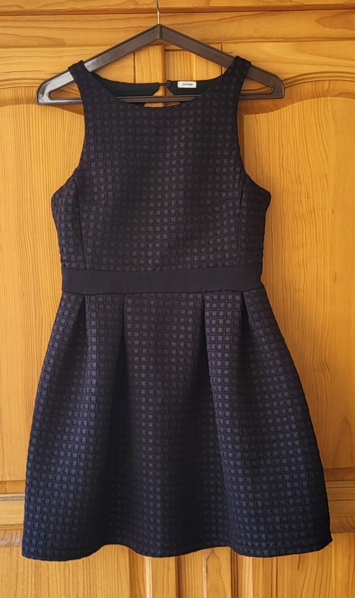 Pimkie Robe Patineuse TFr36/TS -Noir -Taille resserrée et Décolleté dos en TBE - photo numéro 2