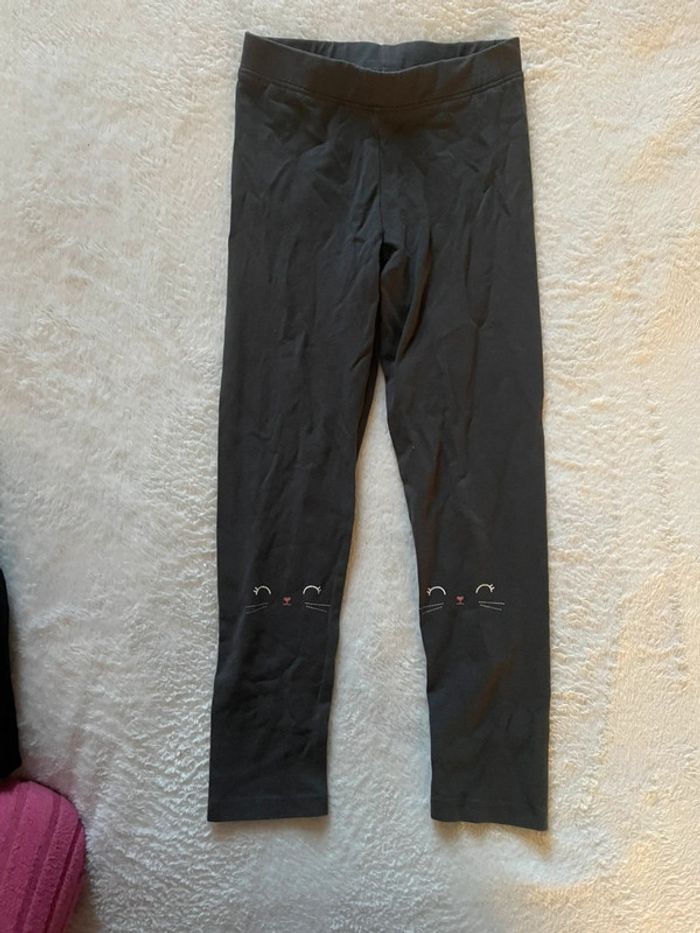 Lot de vêtements taille 5-6 ans - photo numéro 3