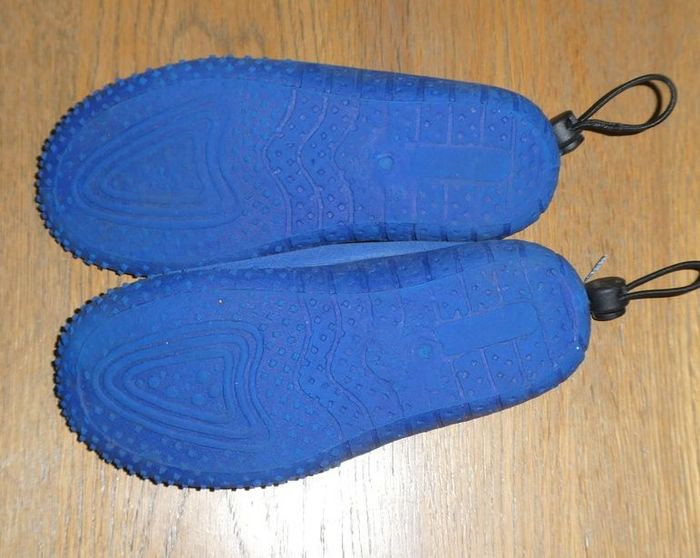 Chaussures de plage taille 30 - photo numéro 3