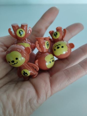 Lot de 4 wistitis culbuto