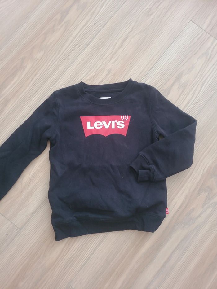 Pull Levi's