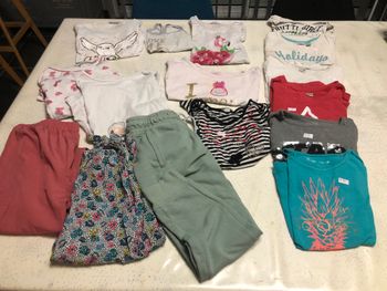 Lot vêtements été fille 8 ans