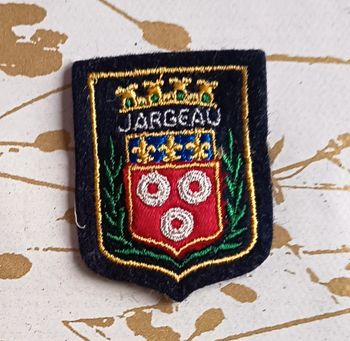 Écusson / blason à coudre ville de Jargeau