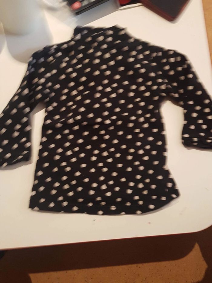 Pull noir tete ourson