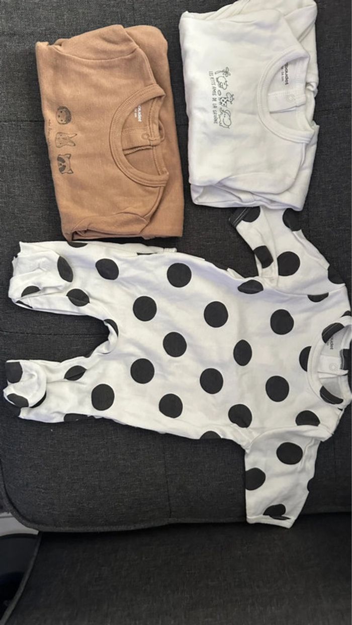 Pyjamas - photo numéro 2