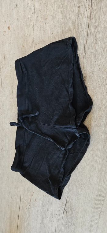 Short court noir, H&M, taille M