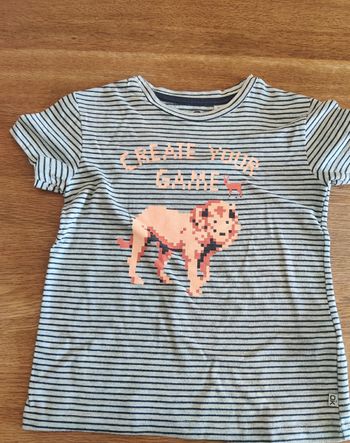 T shirt  manches courtes